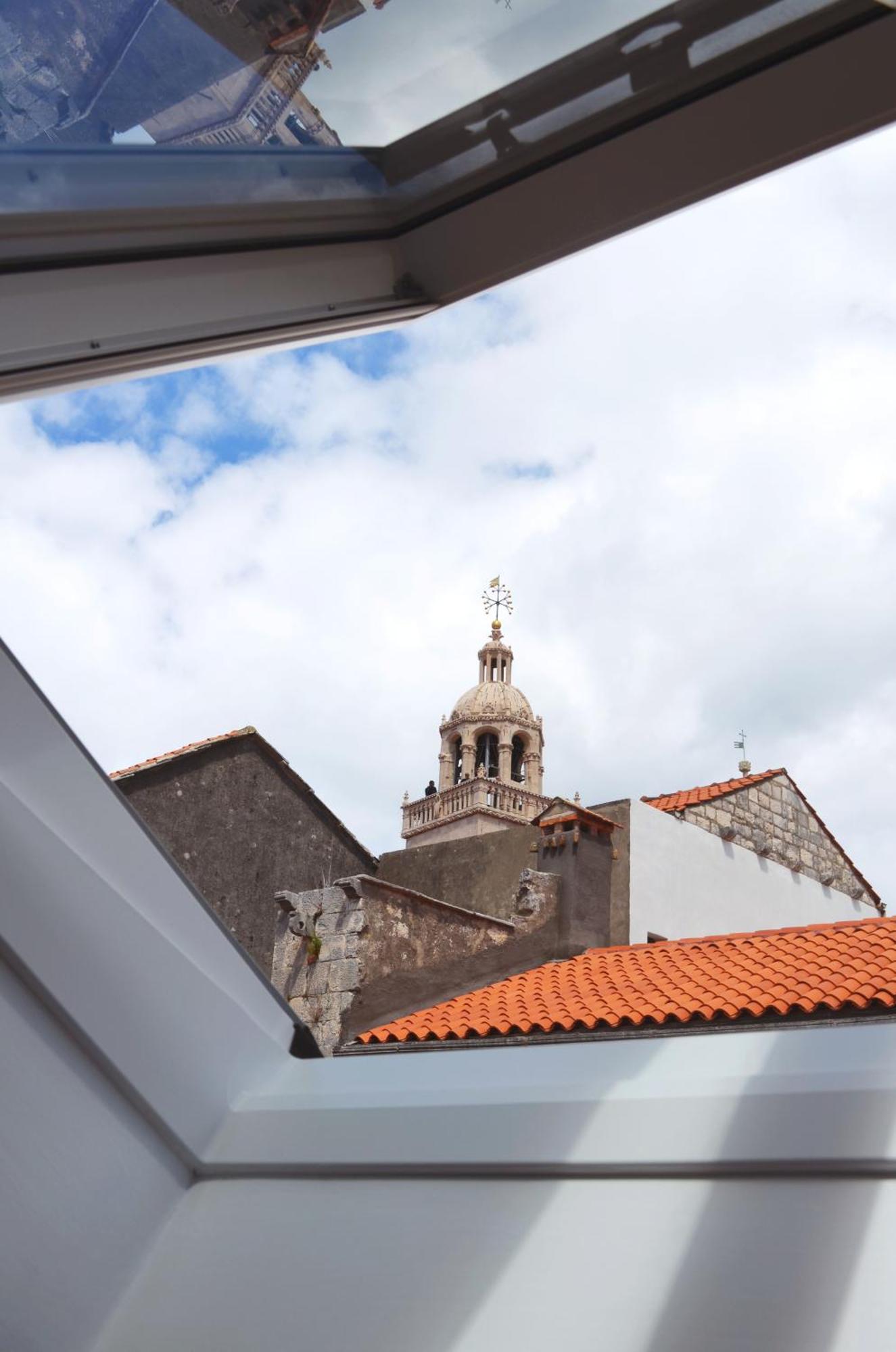 M & J Central Suites Korcula Town Exterior foto