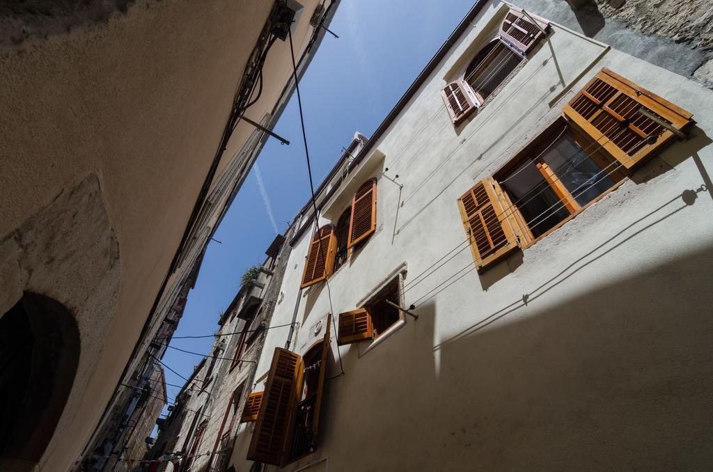 M & J Central Suites Korcula Town Exterior foto
